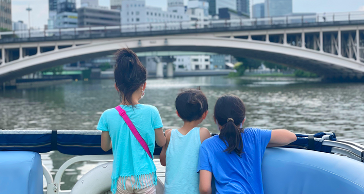大阪北港マリーナとUSJや道頓堀をつなぐ水上タクシー